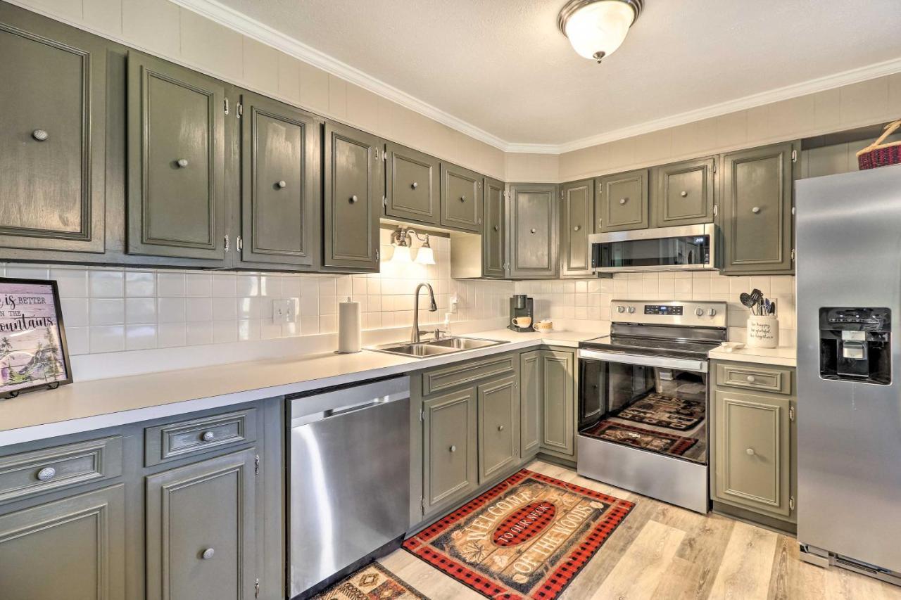 Welcoming Boone Getaway Near Hiking And Skiing! Bagian luar foto